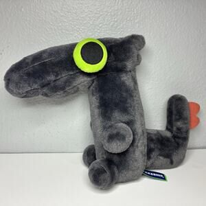 Makeship Dancing Dragon Plush Toothless Black Stuffed Animal Cas van de Pol